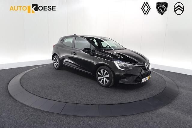 Zwart, metallic lak Gebruikt 2023 Renault Clio V Evolution Hatchback | € 15.900 (Eerlijke prijs) - Afbeelding 1/4