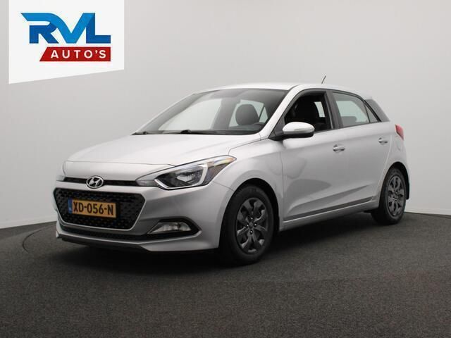Grijs Gebruikt 2018 Hyundai i20 Hatchback | € 12.400 (Eerlijke prijs) - Afbeelding 1/4