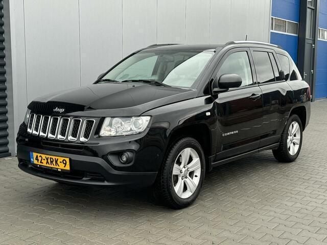 Zwart Gebruikt 2012 Jeep Compass Limited SUV | € 8.790 (Eerlijke prijs) - Afbeelding 1/4