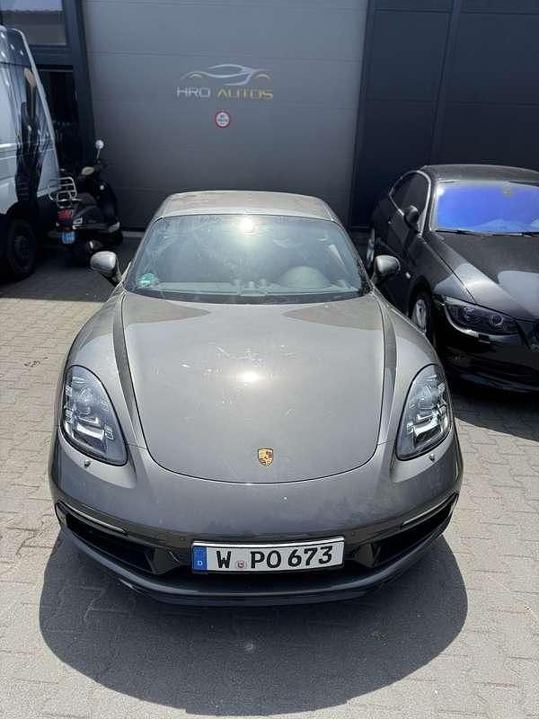 Grijs Gebruikt 2024 Porsche 718 Cayman Coupé | € 57.500 - Afbeelding 1/4