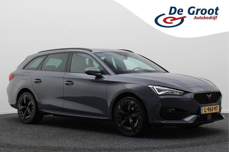 Grijs Gebruikt 2020 Cupra Leon VZ Stationwagen | € 22.950 (Eerlijke prijs) - Afbeelding 1/4