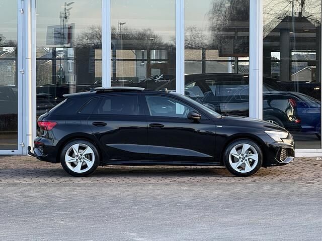 Occasion Audi A3 Sportback Premium 150 PK (110 kW) 2022 Zwart Hatchback