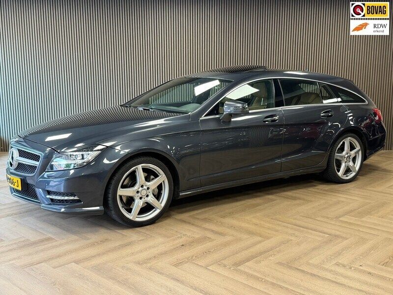 Grijs Gebruikt 2014 Mercedes CLS350 Stationwagen | € 29.995 - Afbeelding 1/4