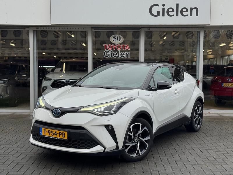 Wit (parellak) Occasion 2021 Toyota C-HR SUV | € 24.900 (Eerlijke prijs) - Afbeelding 1/3