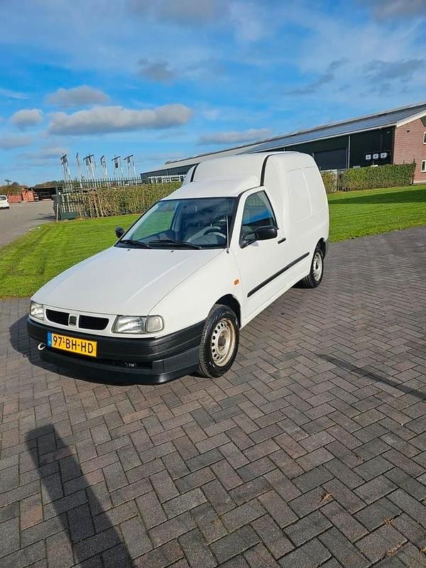 Gebruikt 2003 Seat Inca Van | € 4.450 - Afbeelding 1/1