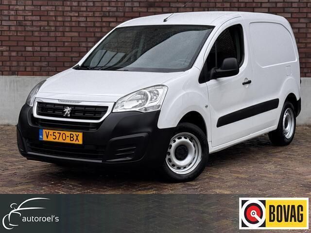 Wit Gebruikt 2017 Peugeot Partner MPV | € 5.995 (Eerlijke prijs) - Afbeelding 1/3