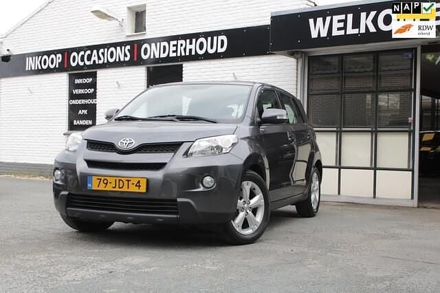Grijs Gebruikt 2009 Toyota Urban Cruiser SUV | € 7.250 (Eerlijke prijs) - Afbeelding 1/4