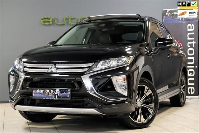 Zwart Gebruikt 2018 Mitsubishi Eclipse Cross Instyle SUV | € 17.795 (Iets duurder) - Afbeelding 1/4