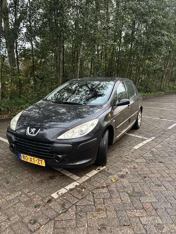 Zwart Gebruikt 2007 Peugeot 307 Hatchback | € 1.199 (Goede deal) - Afbeelding 1/4