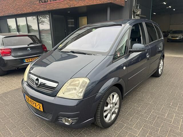 Grijs Gebruikt 2010 Opel Meriva Cosmo MPV | € 2.995 (Goede deal) - Afbeelding 1/4