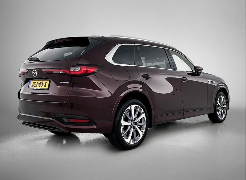 Nieuw Mazda CX-80 Takumi-Line 328 PK (241 kW) 2025 Rood (metallic) SUV