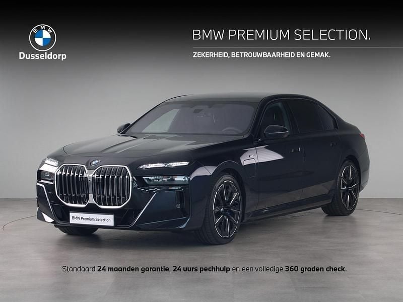 Zwart Gebruikt 2024 BMW 750e M Sport Sedan | € 109.950 - Afbeelding 1/4