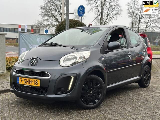 Grijs Gebruikt 2013 Citroën C1 Hatchback | € 4.250 (Eerlijke prijs) - Afbeelding 1/4