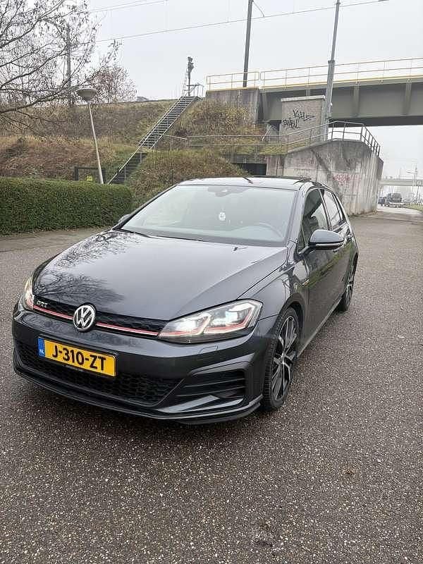 Blauw Gebruikt 2017 VW Golf VII GTI Stationwagen | € 17.495 (Super prijs) - Afbeelding 1/4