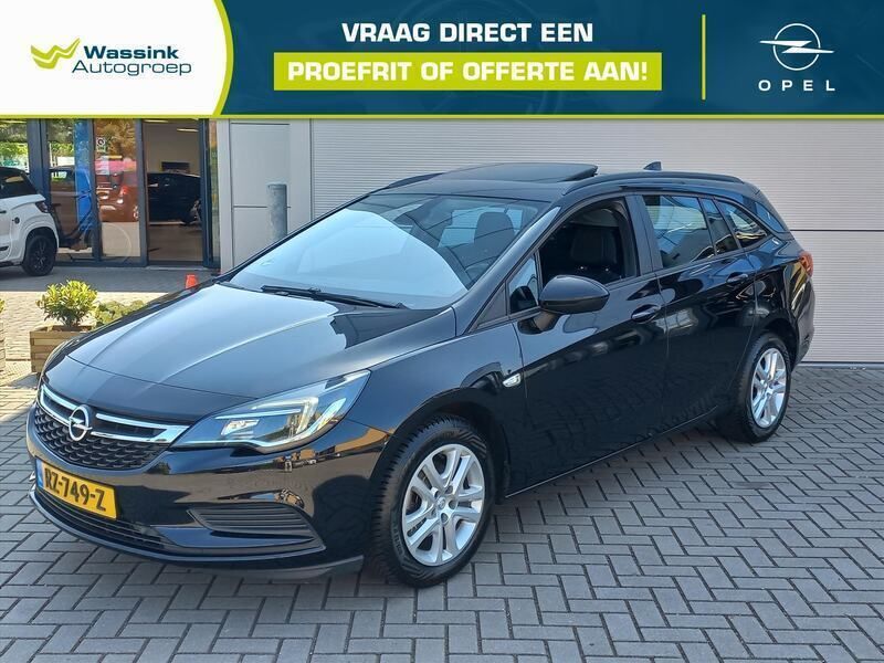 Zwart Gebruikt 2018 Opel Astra Edition Stationwagen | € 9.995 (Goede deal) - Afbeelding 1/4