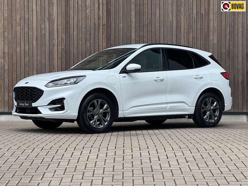 Wit, metallic lak Gebruikt 2024 Ford Kuga ST-Line SUV | € 29.900 (Eerlijke prijs) - Afbeelding 1/4