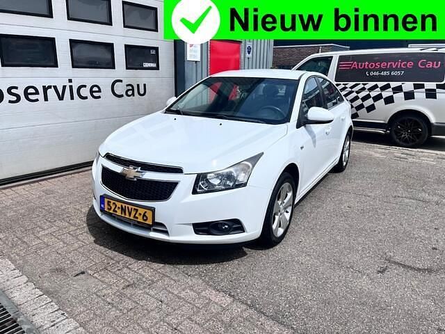 Wit Gebruikt 2010 Chevrolet Cruze LT Sedan | € 4.450 (Eerlijke prijs) - Afbeelding 1/4