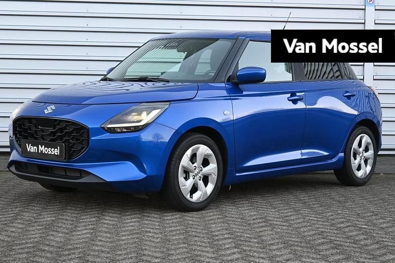 Blauw Occasion 2026 Suzuki Swift Hatchback | € 18.895 (Super prijs) - Afbeelding 1/4