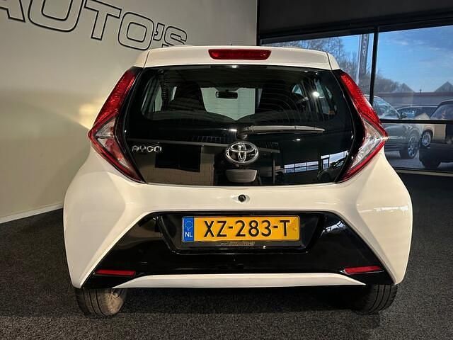 Occasion Toyota Aygo X-play 72 PK (52 kW) 2019 Wit Hatchback