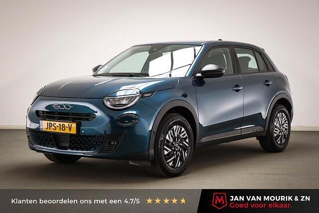 Blauw Occasion 2024 Fiat 600 Comfort SUV | € 24.450 (Goede deal) - Afbeelding 1/4