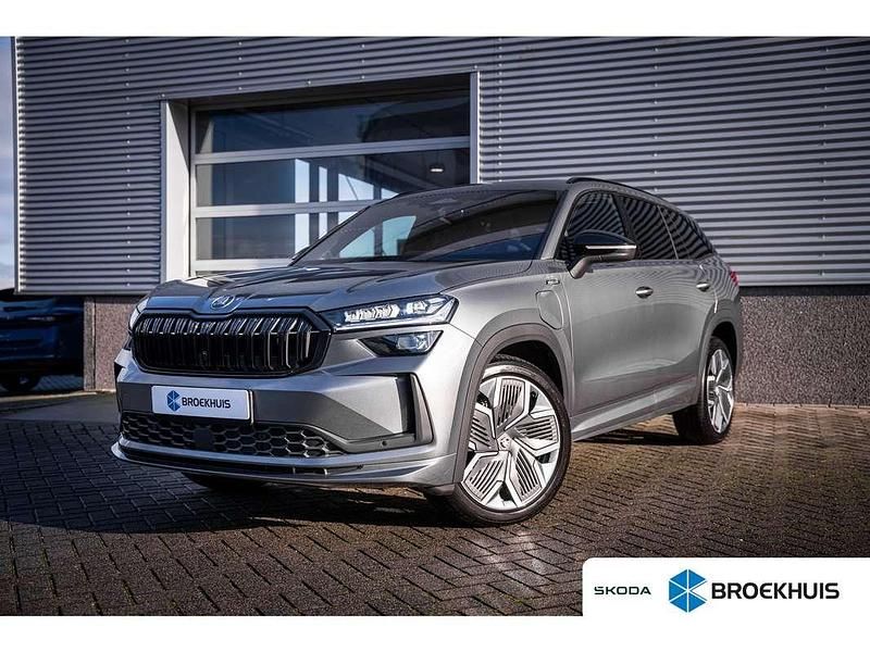 Grijs Nieuw 2025 Skoda Kodiaq Business Line SUV | € 49.995 (Super prijs) - Afbeelding 1/4