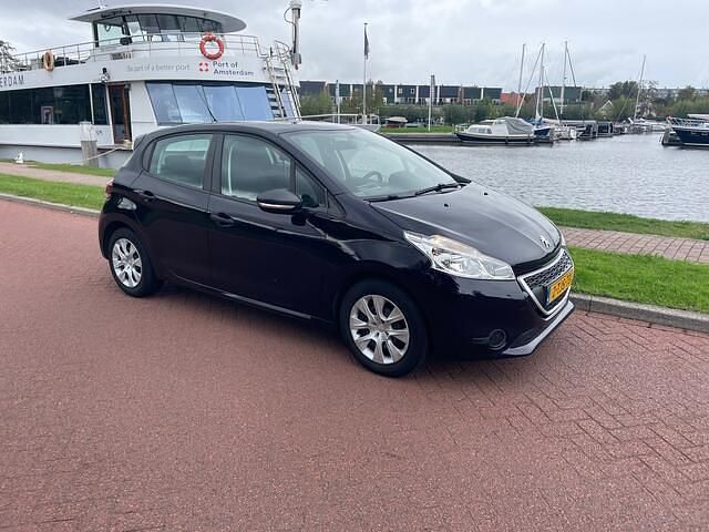 Blauw Gebruikt 2014 Peugeot 208 Access Hatchback | € 4.950 (Goede deal) - Afbeelding 1/4