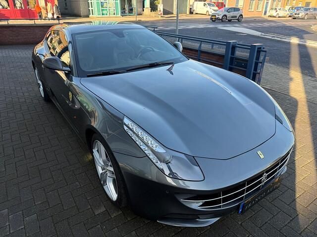 Occasion Ferrari FF 662 PK (486 kW) 2011 Grijs (metallic) Stationwagen