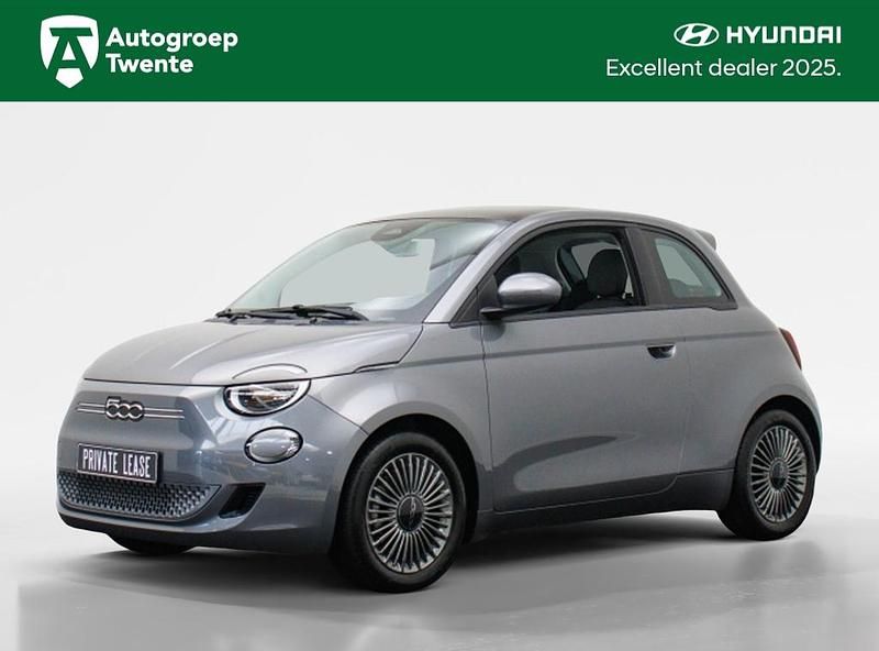 Grijs Gebruikt 2022 Fiat 500e Comfort Hatchback | € 17.445 (Eerlijke prijs) - Afbeelding 1/3