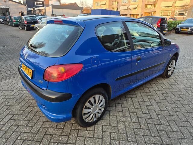 Occasion Peugeot 206 75 PK (55 kW) 2006 Blauw Hatchback