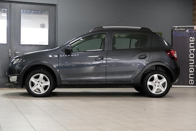 Occasion Dacia Sandero Lauréate 90 PK (66 kW) 2016 Grijs Hatchback