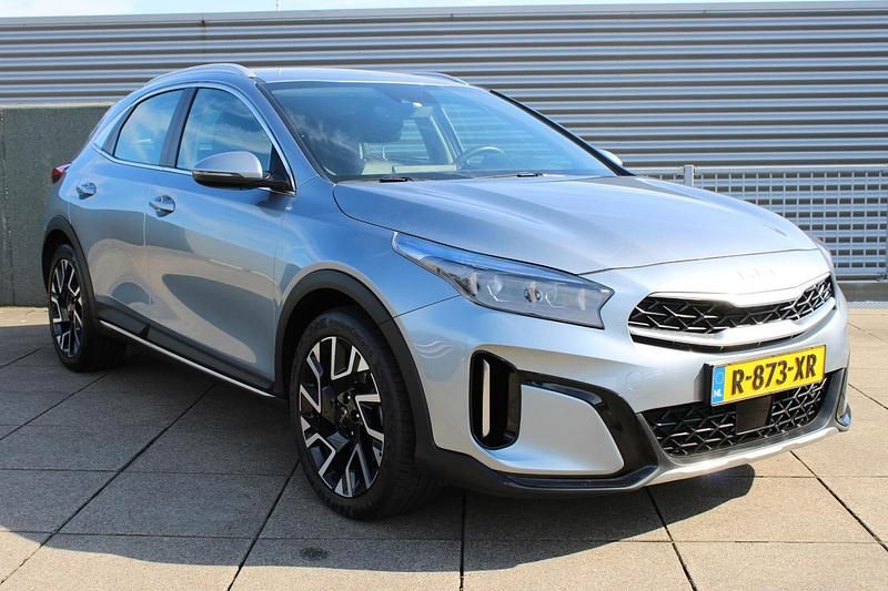 Occasion Kia XCeed 160 PK (117 kW) 2022 Lunar silver m SUV