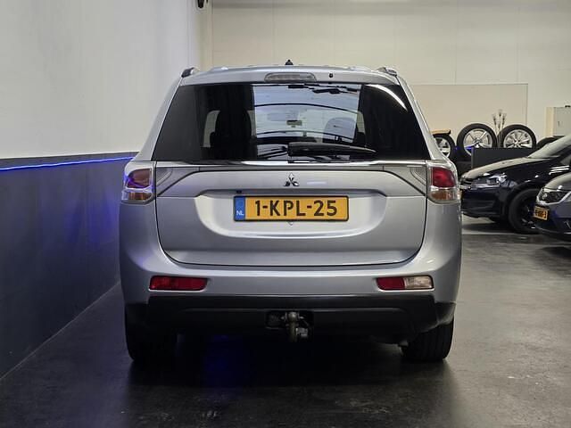 Occasion Mitsubishi Outlander Intense+ 150 PK (110 kW) 2013 Grijs SUV
