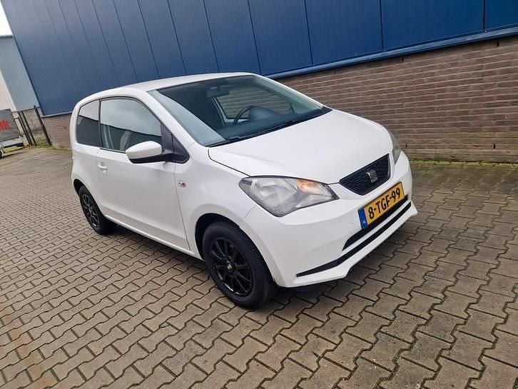 Occasion 2012 Seat Mii Hatchback | € 4.250 (Goede deal) - Afbeelding 1/4