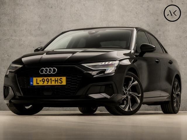 Zwart Gebruikt 2021 Audi A3 Sport Sedan | € 22.445 (Eerlijke prijs) - Afbeelding 1/4