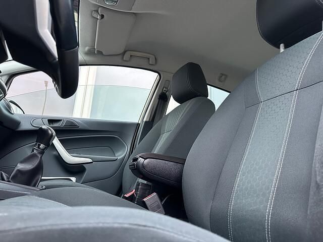 Occasion Ford Fiesta Titanium 82 PK (60 kW) 2009 Wit Hatchback