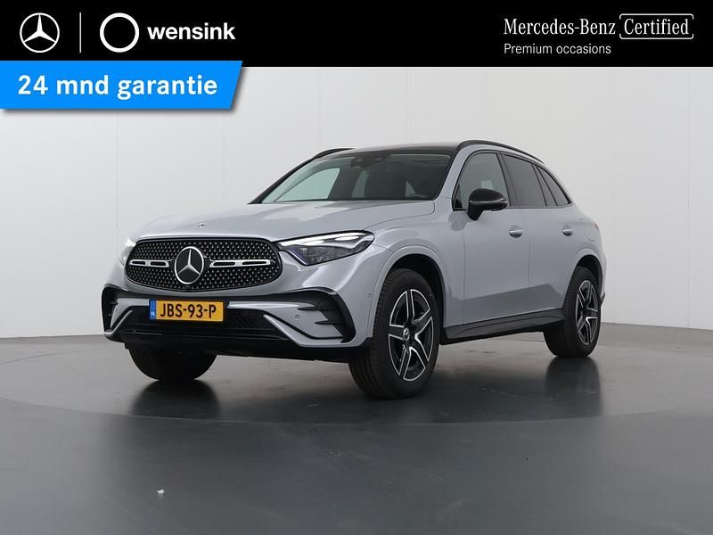 Grijs Gebruikt 2024 Mercedes GLC300 AMG line SUV | € 74.850 (Duur) - Afbeelding 1/4