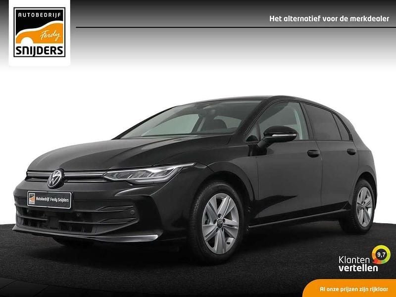 Zwart Gebruikt 2025 VW Golf VIII Hatchback | € 29.950 (Goede deal) - Afbeelding 1/4