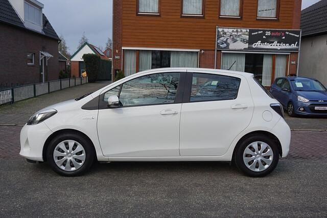 Occasion Toyota Yaris 101 PK (74 kW) 2013 Wit Hatchback