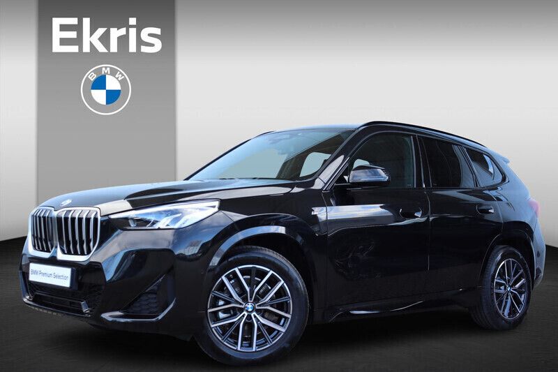 Zwart Gebruikt 2024 BMW X1 M Sport SUV | € 52.900 (Iets duurder) - Afbeelding 1/4
