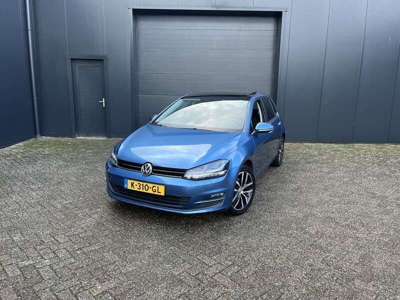 Blauw Gebruikt 2014 VW Golf VII Highline Hatchback | € 9.250 (Eerlijke prijs) - Afbeelding 1/4