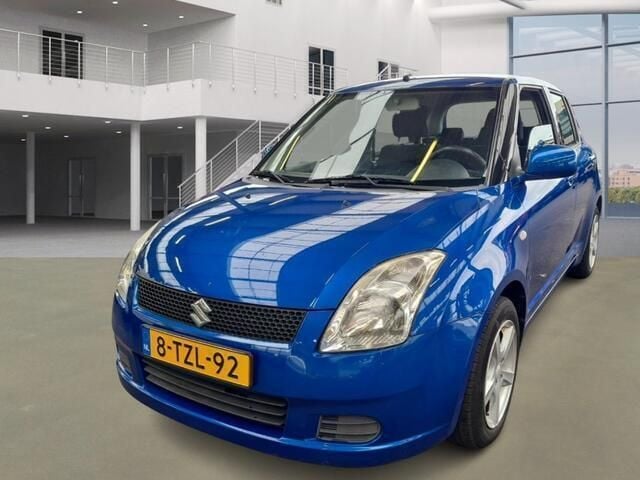 Blauw Gebruikt 2007 Suzuki Swift Hatchback | € 2.250 (Eerlijke prijs) - Afbeelding 1/4