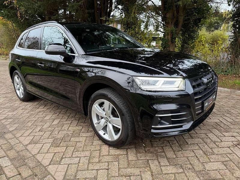 Zwart Occasion 2020 Audi Q5 Competition SUV | € 34.900 - Afbeelding 1/4