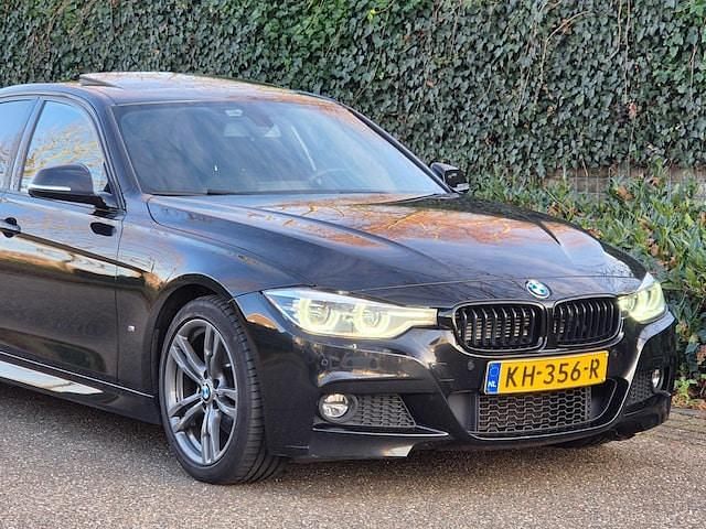 Occasion BMW 330e Executive 2016 Zwart Sedan