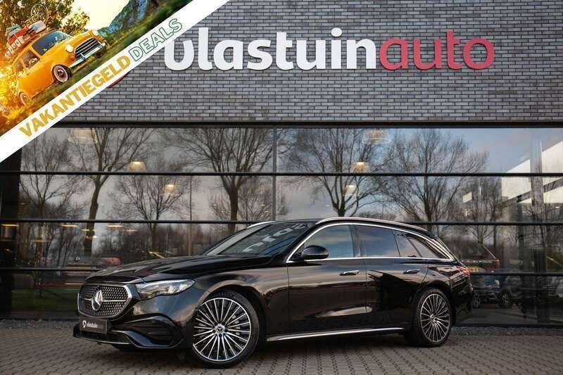 Zwart Gebruikt 2024 Mercedes E300 AMG line Stationwagen | € 57.950 (Eerlijke prijs) - Afbeelding 1/4