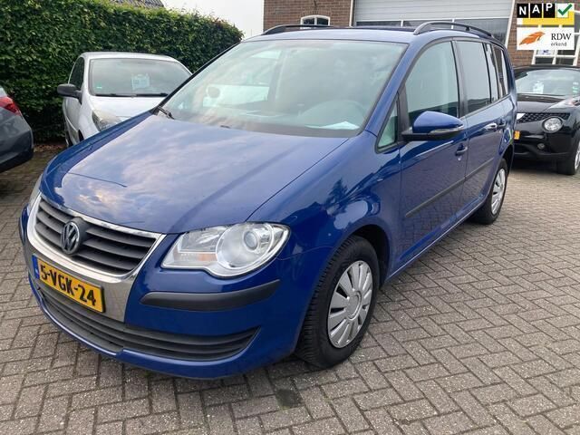 Overige Gebruikt 2010 VW Touran Comfortline MPV | € 3.949 (Eerlijke prijs) - Afbeelding 1/4