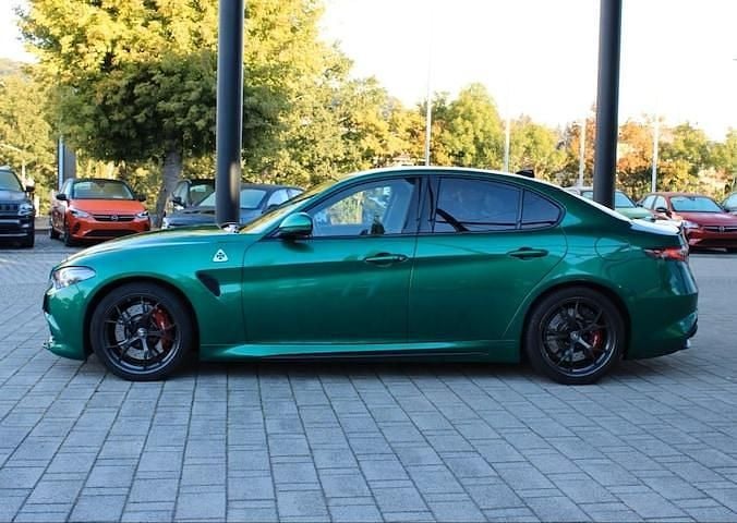 Occasion Alfa Romeo Giulia Quadrifoglio 510 PK (375 kW) 2023 Groen (metallic) Sedan