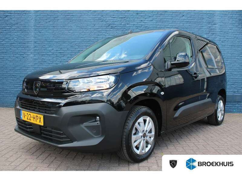 Zwart Gebruikt 2024 Peugeot Partner S MPV | € 23.400 (Duur) - Afbeelding 1/4