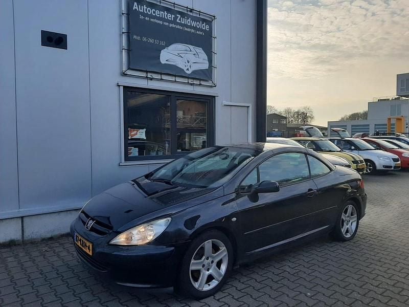 Zwart Occasion 2004 Peugeot 307 CC Cabriolet | € 949 (Goede deal) - Afbeelding 1/4