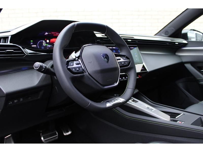 Occasion Peugeot 408 GT 225 PK (165 kW) 2025 Grijs Hatchback