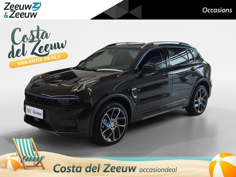Zwart Gebruikt 2022 Lynk & Co 01 SUV | € 23.945 (Eerlijke prijs) - Afbeelding 1/4